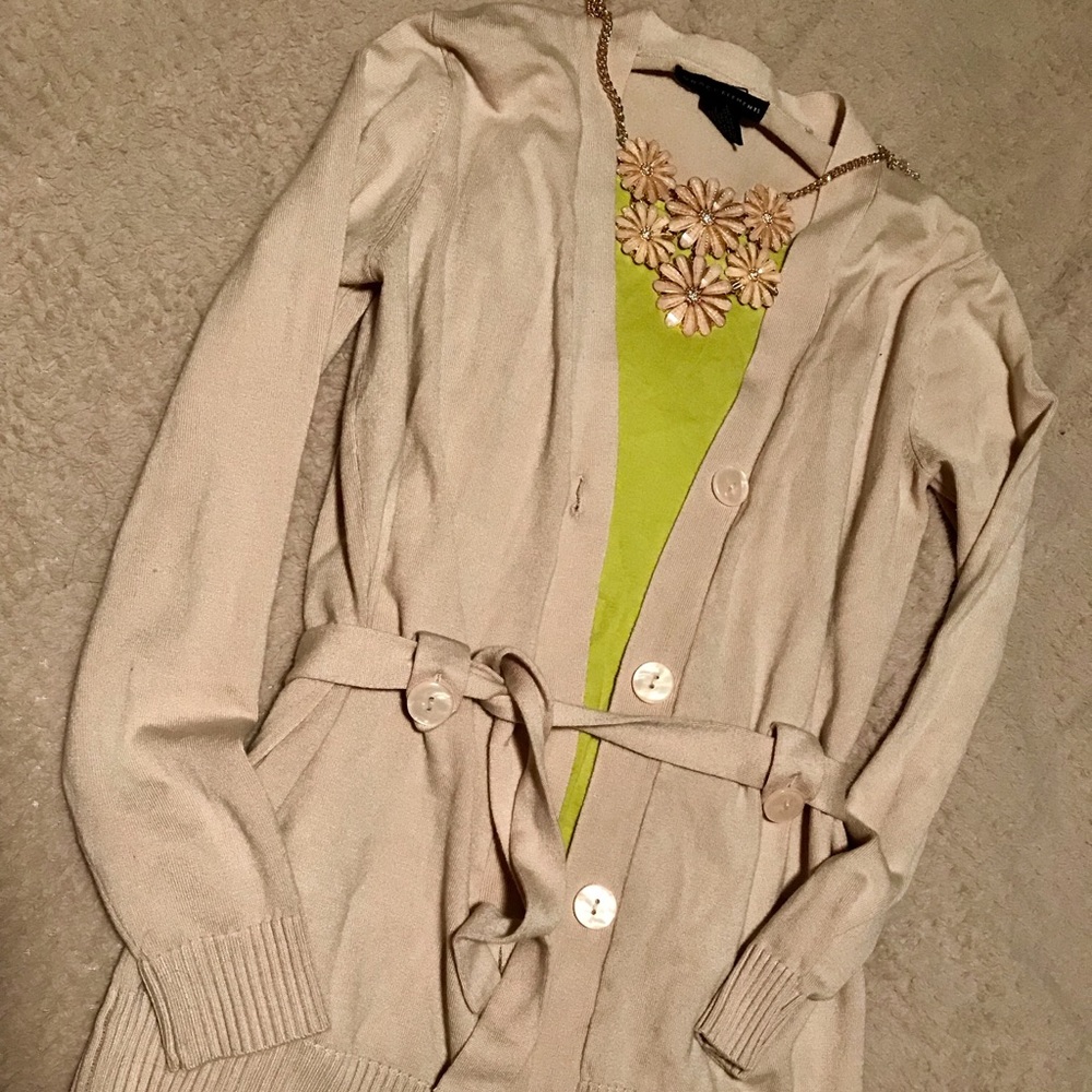 Grace Elements beige cardigan size M